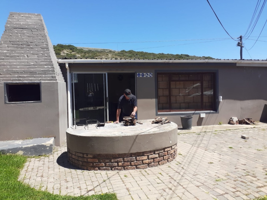Commercial Property for Sale in Voorbaai Western Cape